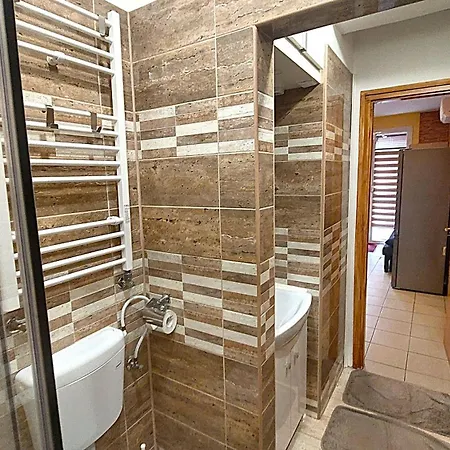 Holiday Apartman Apartment *