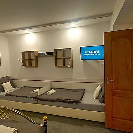 Holiday Apartman * Morahalom