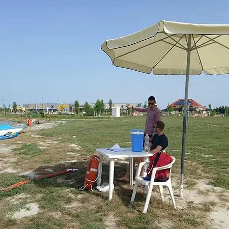 Holiday Apartman Apartment Morahalom